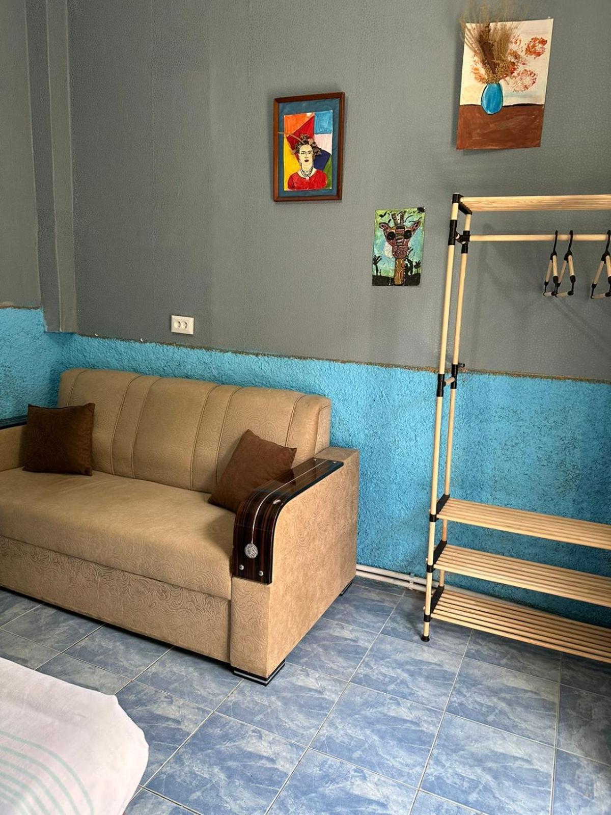 Guest House Barbi Batumi Exterior foto